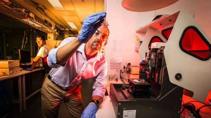Professor Marc in het Panhuis holds a 4D printed valve that can change shape.
 Photo: Paul Jones