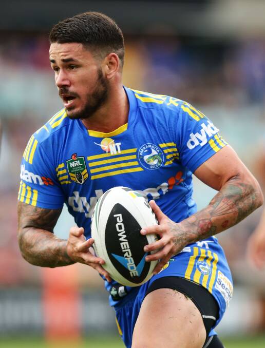 SYDNEY, AUSTRALIA - MARCH 29: Nathan Peats of the Eels runs with the ball during the round four NRL match between the Parramatta Eels and the Penrith Panthers at Pirtek Stadium on March 29, 2014 in Sydney, Australia. (Photo by Matt King/Getty Images)