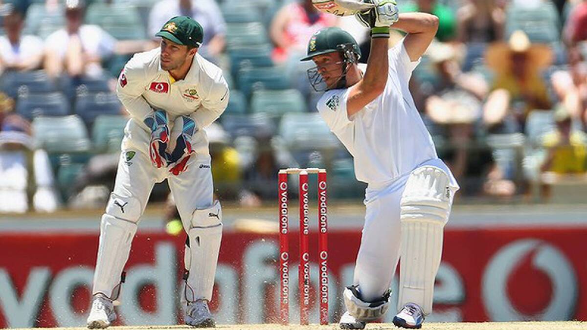 AB de Villiers of South Africa bats during day three of the Third Test Match between Australia and South Africa at WACA. Photo: Getty