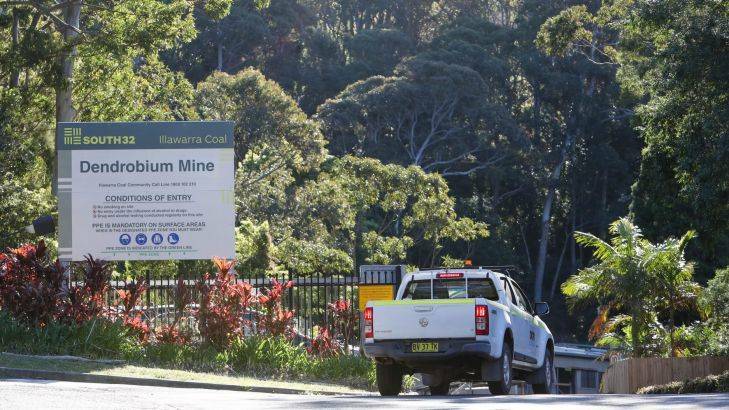 Pic shows the front gates of the Dendrobium mine at Mt Kembla on September 7. Photo: Adam McLean