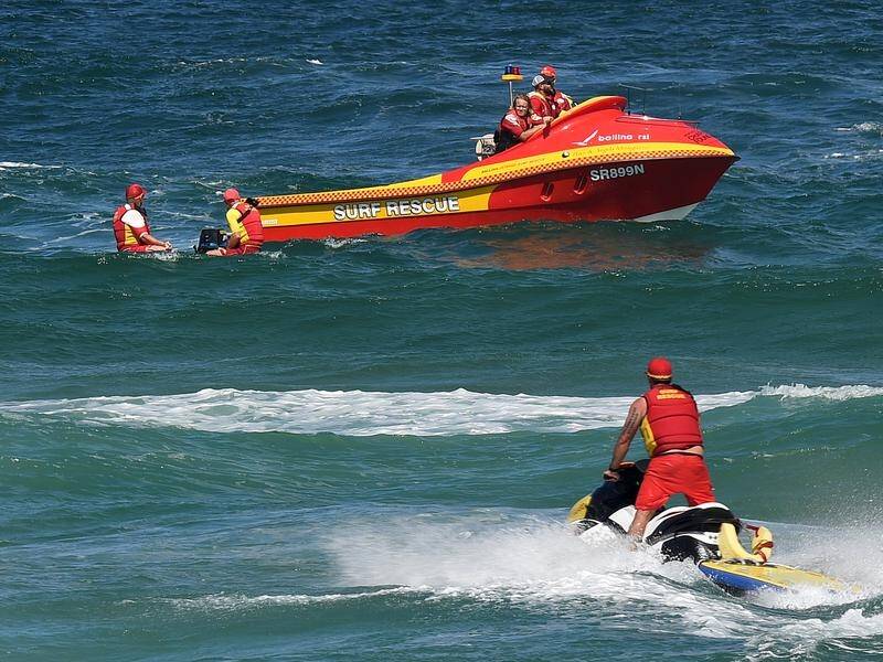A 90-year-old man has died after his boat capsized while crossing the Ballina Bar.
