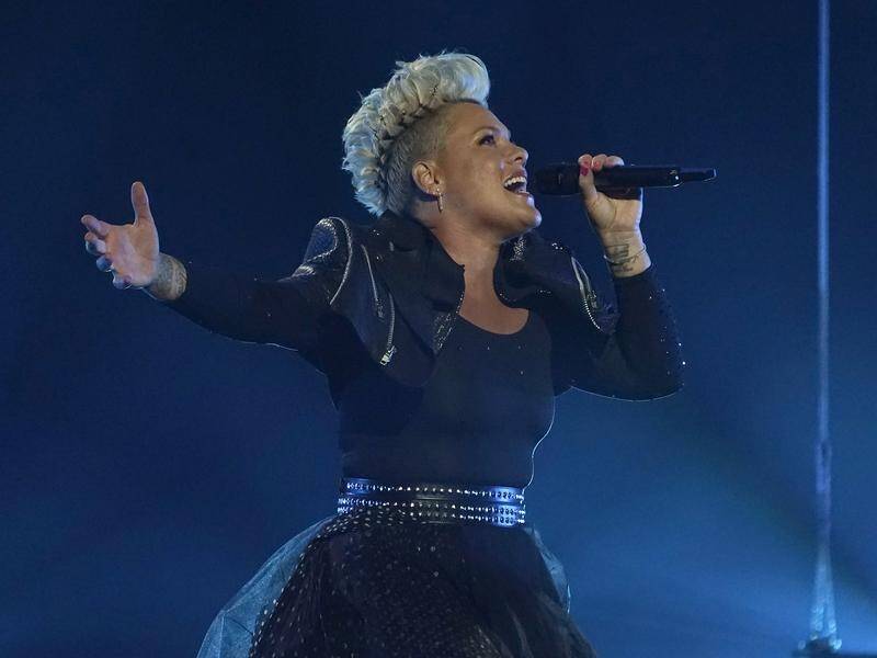 P!nk has been given the Icon award at the annual Billboard Music Awards in Los Angeles.
