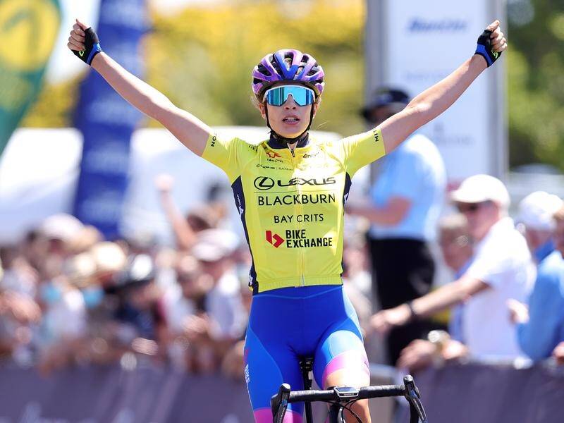 Ruby Roseman-Gannon leads the women's Festival of Cycling in South Australia after stage two.