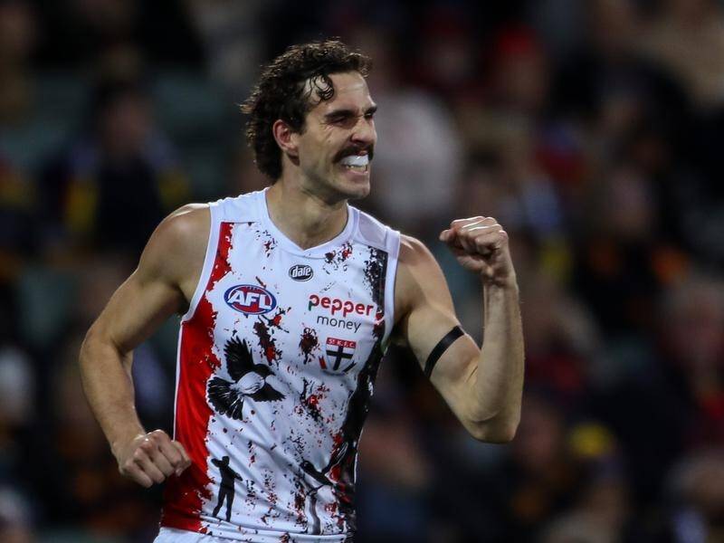Max King kicked the final four goals as St Kilda overran Adelaide late to win their AFL clash.