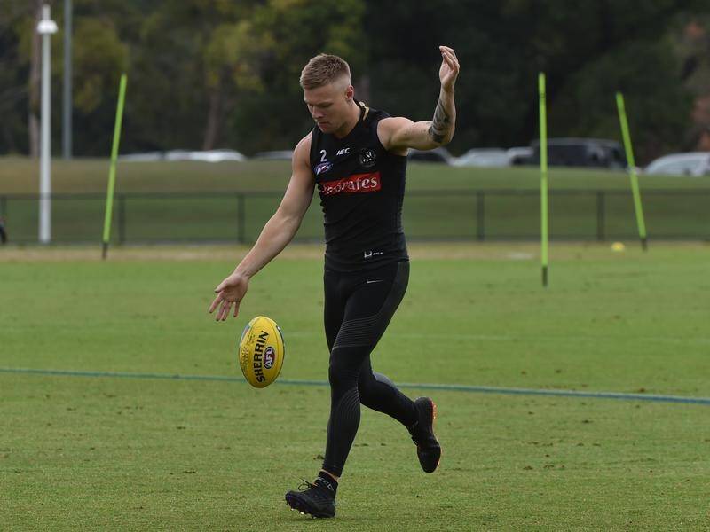 Jordan De Goey has overcome a foot injury and will play in Collingwood's round-one Geelong clash.