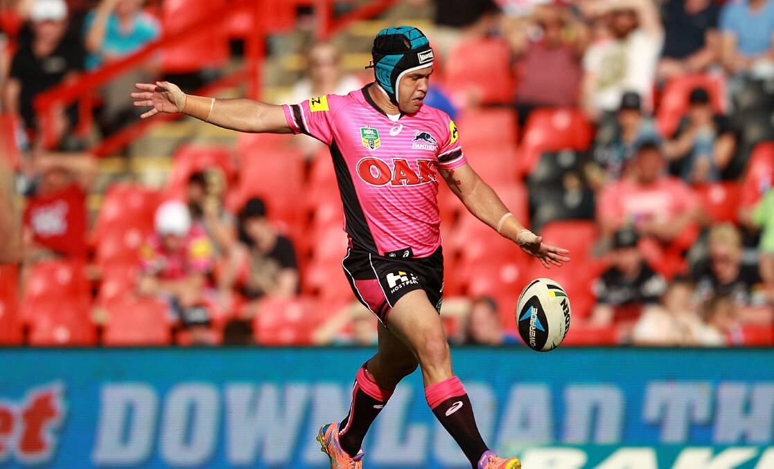 March 8: Panthers' player Jamie Soward kicks the ball during the round one NRL match between Penrith Panthers and the Newcastle Knights at Sportingbet Stadium.  Photo: Matt Blyth/Getty Images
